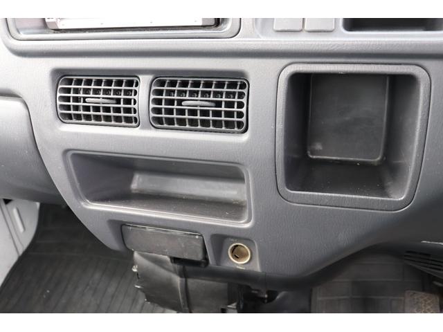 サンバートラック 赤帽 赤帽 スーパーチャージャー MT5 ハイルーフ YOKOHAMA GEOLANDAR KT ナビ キーレス ETC 作業灯 オーバーヘッドシェルフ エアコン ドアバイザー 三方開(26枚目)