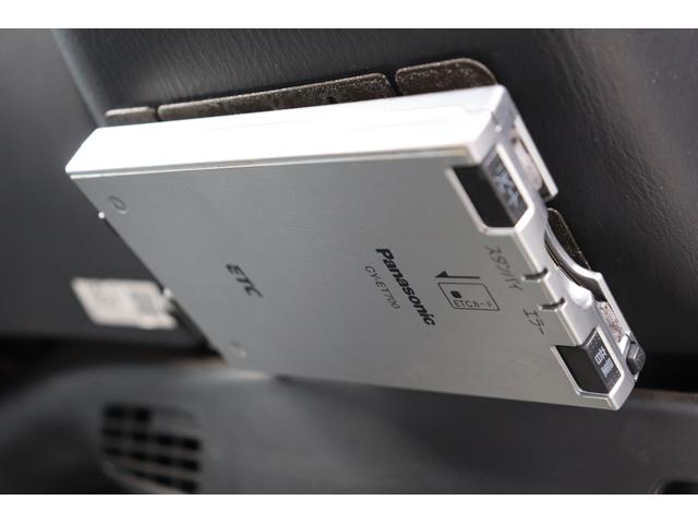 サンバートラック 赤帽 赤帽 スーパーチャージャー MT5 ハイルーフ YOKOHAMA GEOLANDAR KT ナビ キーレス ETC 作業灯 オーバーヘッドシェルフ エアコン ドアバイザー 三方開(34枚目)