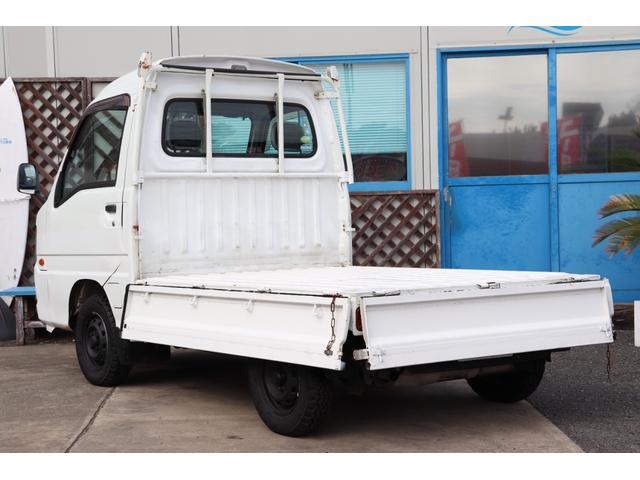 サンバートラック 赤帽 赤帽 スーパーチャージャー MT5 ハイルーフ YOKOHAMA GEOLANDAR KT ナビ キーレス ETC 作業灯 オーバーヘッドシェルフ エアコン ドアバイザー 三方開(43枚目)