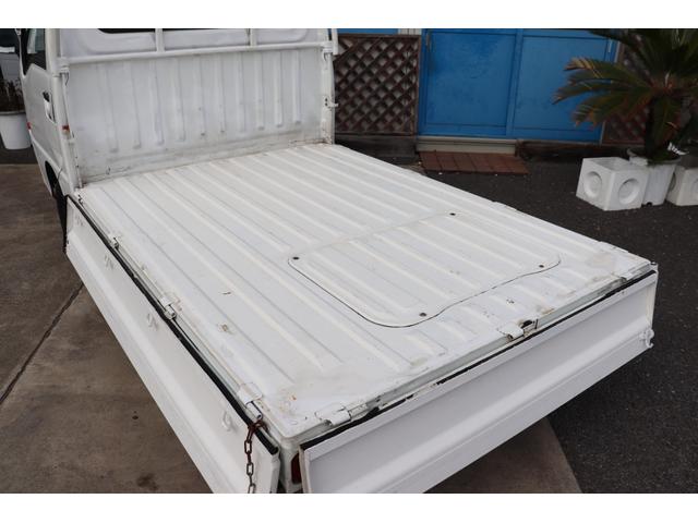 サンバートラック 赤帽 赤帽 スーパーチャージャー MT5 ハイルーフ YOKOHAMA GEOLANDAR KT ナビ キーレス ETC 作業灯 オーバーヘッドシェルフ エアコン ドアバイザー 三方開(44枚目)