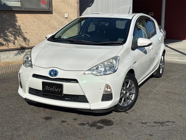 アクア Gブラックソフトレザーセレクション 純正SDナビ バックカメラ Bluetooth接続 フルセグTV CDDVD再生 ETC オートライト オートエアコン PW スマートキー 社外ドラレコ ハイブリッドバッテリー交換 補器バッテリー交換(2枚目)