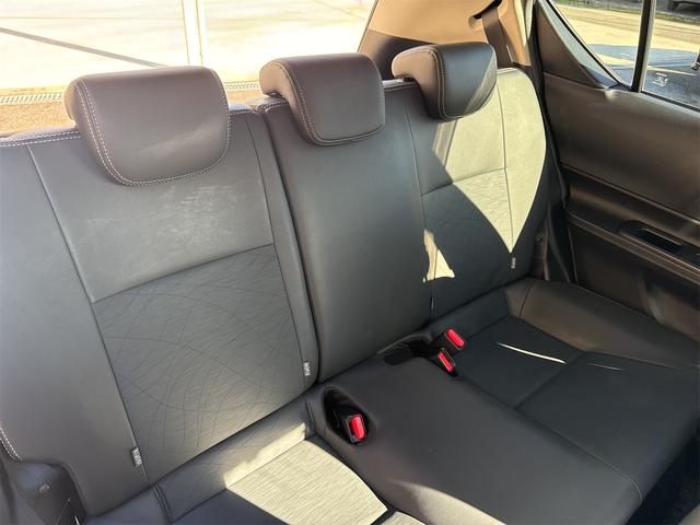 アクア Gブラックソフトレザーセレクション 純正SDナビ バックカメラ Bluetooth接続 フルセグTV CDDVD再生 ETC オートライト オートエアコン PW スマートキー 社外ドラレコ ハイブリッドバッテリー交換 補器バッテリー交換(14枚目)