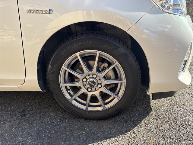 アクア Gブラックソフトレザーセレクション 純正SDナビ バックカメラ Bluetooth接続 フルセグTV CDDVD再生 ETC オートライト オートエアコン PW スマートキー 社外ドラレコ ハイブリッドバッテリー交換 補器バッテリー交換(19枚目)