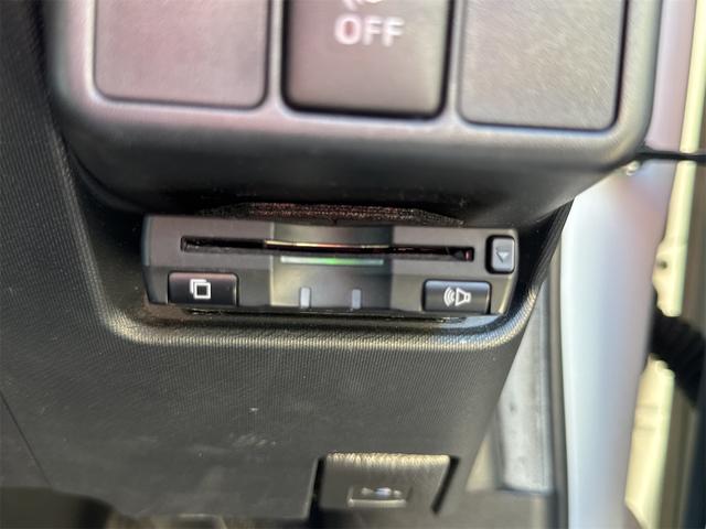 アクア Gブラックソフトレザーセレクション 純正SDナビ バックカメラ Bluetooth接続 フルセグTV CDDVD再生 ETC オートライト オートエアコン PW スマートキー 社外ドラレコ ハイブリッドバッテリー交換 補器バッテリー交換(29枚目)