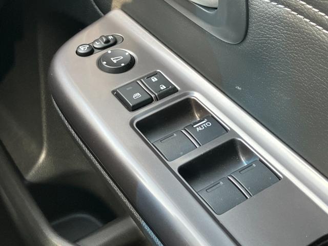 フリードハイブリッド ハイブリッド・Gホンダセンシング 4WD 本州仕入 後期型 ワンオーナー 寒冷地仕様 社外フルセグナビ バックカメラ 後席モニター シートヒーター ハーフレザーシート フルフラット 両側電動スライドドア LEDヘッドライト ETC(67枚目)