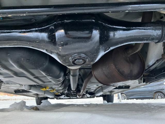 ムーヴキャンバス Ｘ　ＳＡＩＩ　４ＷＤ　社外フルセグナビ　Ｂｌｕｅｔｏｏｔｈ　両側スライドドア　ＬＥＤヘッドライト　スマートアシストシステム　フルフラットシート　電動格納ミラー　プッシュスタート　アイドリングストップ　盗難防止装置（10枚目）