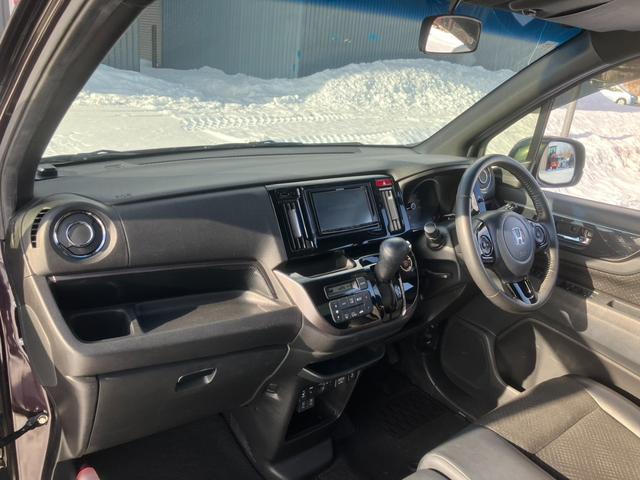 Ｎ－ＷＧＮカスタム Ｇ・Ｌパッケージ　４ＷＤ　本州仕入　後期型　社外フルセグナビ　バックカメラ　ハーフレザーシート　フルフラット　シートヒーター　アイドリングストップ　ＨＩＤヘッドライト　ＬＥＤフォグライト　クルーズコントロール　ＥＴＣ（12枚目）