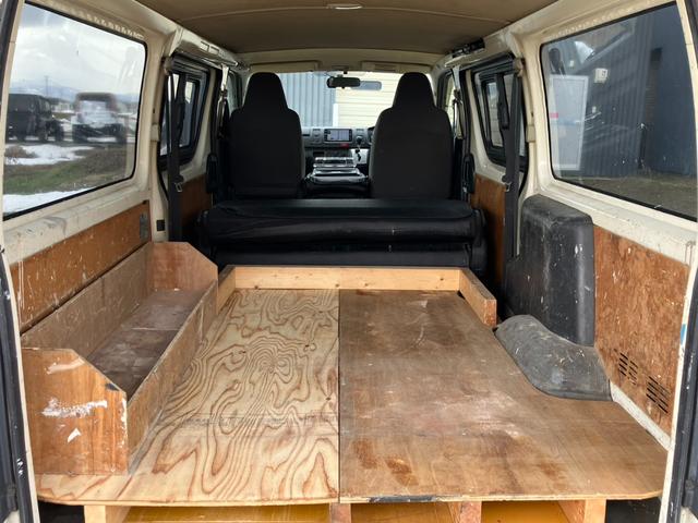 ハイエースバン ロングＤＸ　ＧＬパッケージ　４ＷＤ　自社買取車両　ワンオーナー　寒冷地仕様車　４型　ディーゼルターボ　ルーフキャリア　リアゲートラダー　両側スライド　純正ナビ　ドライブレコーダー　ＬＥＤヘッドライト　社外アルミホイール　ＥＴＣ（14枚目）