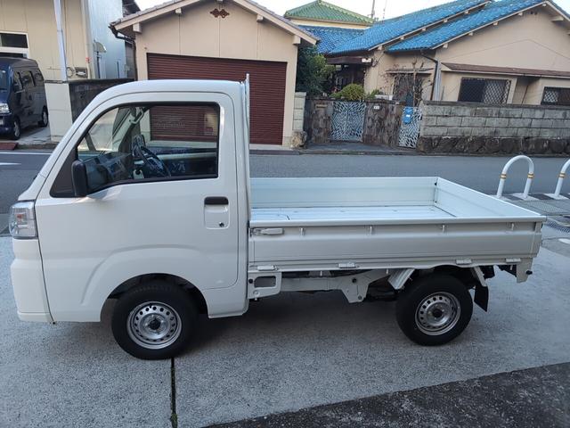 ハイゼットトラック スタンダード スタンダード AT 障害物センサー 車線逸脱警報機能 オートハイビーム AM/FMラジオアイドリングストップ・パワステ・エアコン・Wエアバック(5枚目)