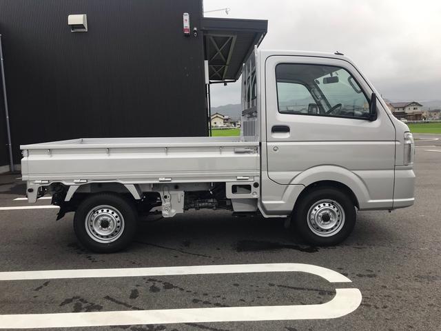 KCエアコン・パワステ4WD 届出済未使用車(12枚目)