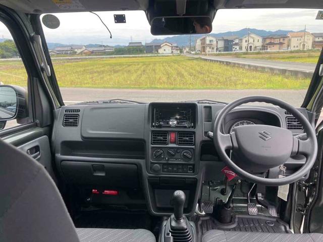 スーパーキャリイ X MT 衝突被害軽減システム クリアランスソナー レーンアシスト アイドリングストップ 電動格納ミラー ESC エアコン 運転席エアバッグ 助手席エアバッグ CD USB(2枚目)