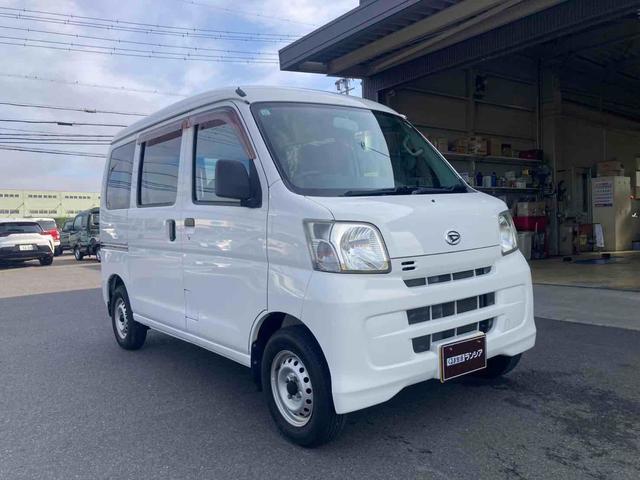 ハイゼットカーゴ 　ＭＴ　両側スライドドア　キーレスエントリー　エアコン　パワーウィンドウ　運転席エアバッグ　助手席エアバッグ（10枚目）