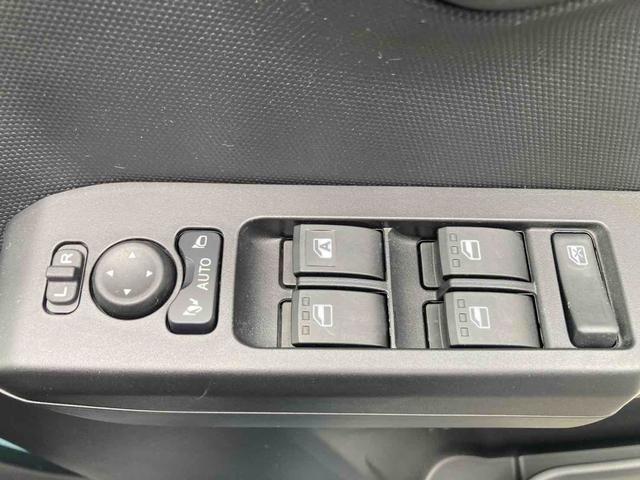 タフト Ｘ　バックカメラ　ナビ　ＴＶ　クリアランスソナー　衝突被害軽減システム　ＬＥＤヘッドランプ　スマートキー　アイドリングストップ　電動格納ミラー　サンルーフ　ＣＶＴ　盗難防止システム　ＡＢＳ　ＥＳＣ（9枚目）