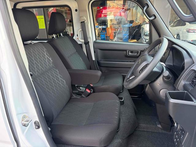 アトレー RS 4WD ETC バックカメラ 両側電動スライドドア ナビ クリアランスソナー オートクルーズコントロール 衝突被害軽減システム LEDヘッドランプ スマートキー アイドリングストップ CVT(10枚目)