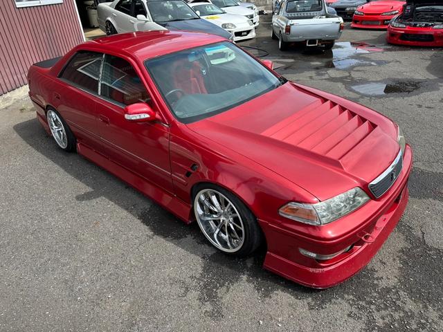 マークII ツアラーＶ　５速ＭＴ載せ替え公認済み　トラストＴ６７ー２５Ｇタービン　ＨＫＳ金Ｖプロ　ミニッツエキマニ　ワンダーフルエアロ　機械式ＬＳＤ　フルタップ車高調　伊藤オートＶ１ナックル　ＢＮスポーツボンネット（8枚目）