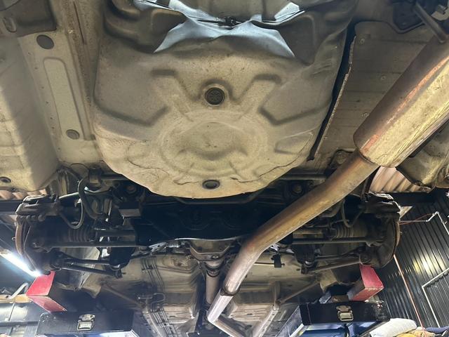 マークII ツアラーＶ　５速ＭＴ載せ替え公認済み　トラストＴ６７ー２５Ｇタービン　ＨＫＳ金Ｖプロ　ミニッツエキマニ　ワンダーフルエアロ　機械式ＬＳＤ　フルタップ車高調　伊藤オートＶ１ナックル　ＢＮスポーツボンネット（36枚目）