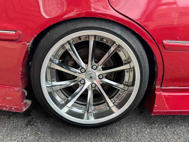 マークII ツアラーＶ　５速ＭＴ載せ替え公認済み　トラストＴ６７ー２５Ｇタービン　ＨＫＳ金Ｖプロ　ミニッツエキマニ　ワンダーフルエアロ　機械式ＬＳＤ　フルタップ車高調　伊藤オートＶ１ナックル　ＢＮスポーツボンネット（38枚目）