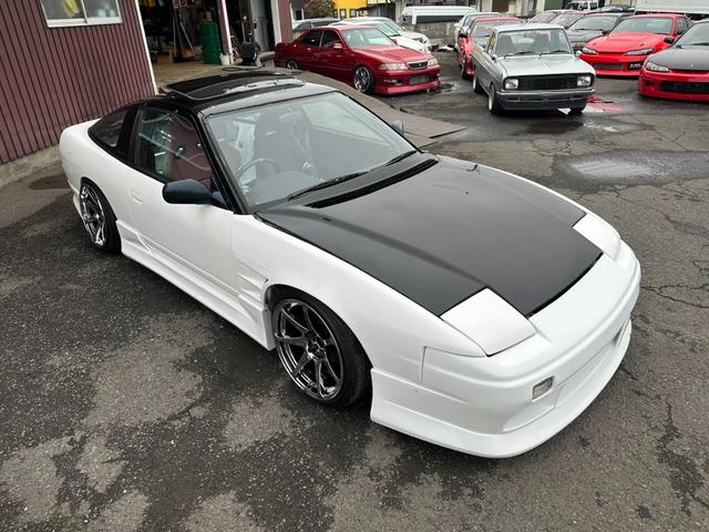 １８０ＳＸ タイプＲ　機械式ＬＳＤ　サンルーフ　フルエアロ　ＣＳＴ１８インチＡＷ　車高調　Ｓ１５メンバー　社外アーム　５穴化済み　ダッシュ貫通ロールバー　フルバケ（8枚目）