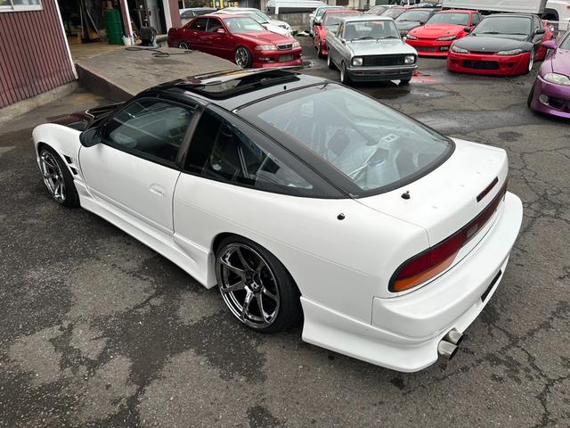 １８０ＳＸ タイプＲ　機械式ＬＳＤ　サンルーフ　フルエアロ　ＣＳＴ１８インチＡＷ　車高調　Ｓ１５メンバー　社外アーム　５穴化済み　ダッシュ貫通ロールバー　フルバケ（11枚目）