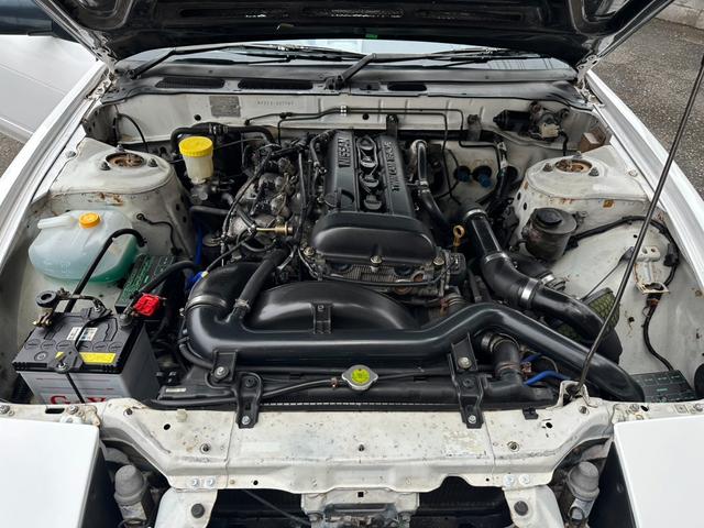 １８０ＳＸ タイプＲ　機械式ＬＳＤ　サンルーフ　フルエアロ　ＣＳＴ１８インチＡＷ　車高調　Ｓ１５メンバー　社外アーム　５穴化済み　ダッシュ貫通ロールバー　フルバケ（31枚目）