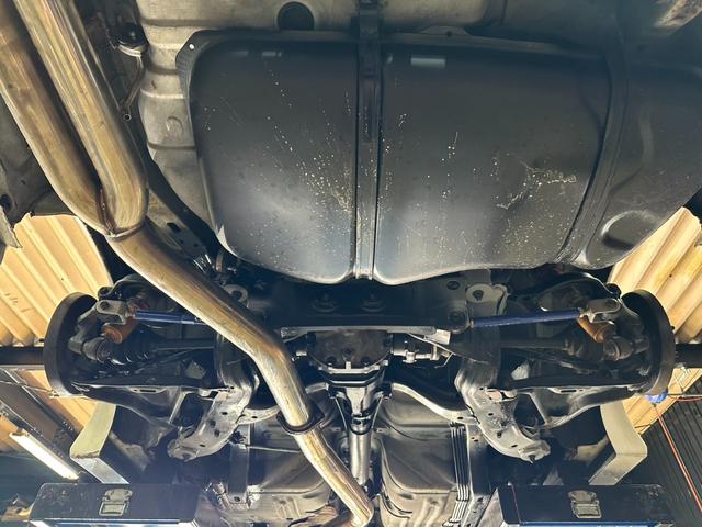 １８０ＳＸ タイプＲ　機械式ＬＳＤ　サンルーフ　フルエアロ　ＣＳＴ１８インチＡＷ　車高調　Ｓ１５メンバー　社外アーム　５穴化済み　ダッシュ貫通ロールバー　フルバケ（37枚目）