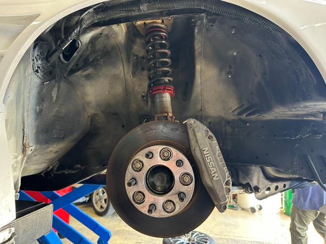１８０ＳＸ タイプＲ　機械式ＬＳＤ　サンルーフ　フルエアロ　ＣＳＴ１８インチＡＷ　車高調　Ｓ１５メンバー　社外アーム　５穴化済み　ダッシュ貫通ロールバー　フルバケ（40枚目）