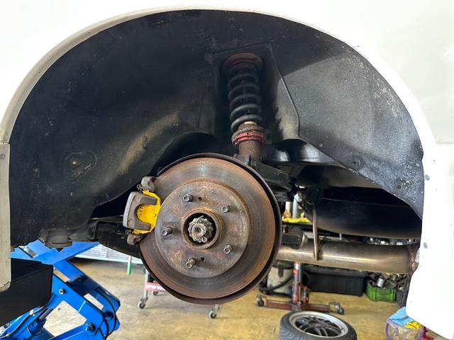 １８０ＳＸ タイプＲ　機械式ＬＳＤ　サンルーフ　フルエアロ　ＣＳＴ１８インチＡＷ　車高調　Ｓ１５メンバー　社外アーム　５穴化済み　ダッシュ貫通ロールバー　フルバケ（43枚目）