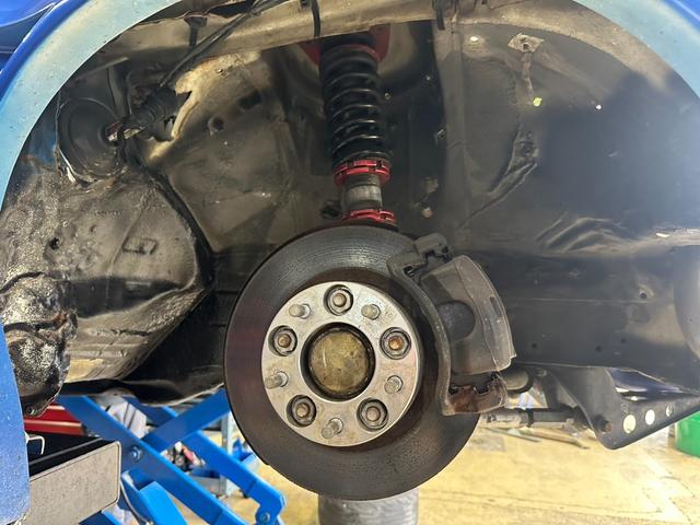 １８０ＳＸ タイプＩＩＩ　スーパーハイキャスパッケージ　サンルーフ　Ｒ０６ＭＩＤ１８インチＡＷ　機械式ＬＳＤ　フルエアロ　フルタップ車高調　前後ワイドフェンダー　ＢＬＩＴＺ前置きインタークーラー　フルバケ　社外マフラー　渚オートガッチリサポート（41枚目）