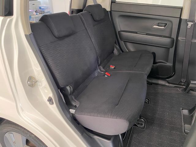 ゼストスパーク ダイナミック　スペシャル　禁煙車　新品タイヤ４本　ナビ　バックカメラ　ＴＶ　Ｂｌｕｅｔｏｏｔｈ接続　ＥＴＣ　盗難防止システム　スマートキー　純正アルミホイール（7枚目）