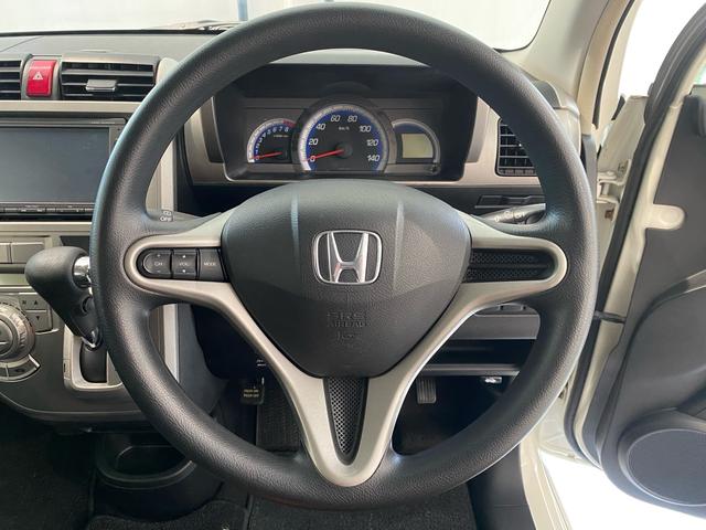 ゼストスパーク ダイナミック　スペシャル　禁煙車　新品タイヤ４本　ナビ　バックカメラ　ＴＶ　Ｂｌｕｅｔｏｏｔｈ接続　ＥＴＣ　盗難防止システム　スマートキー　純正アルミホイール（12枚目）