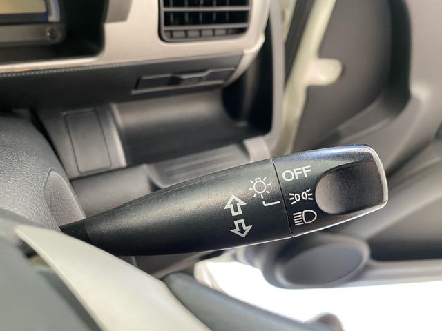 ゼストスパーク ダイナミック　スペシャル　禁煙車　新品タイヤ４本　ナビ　バックカメラ　ＴＶ　Ｂｌｕｅｔｏｏｔｈ接続　ＥＴＣ　盗難防止システム　スマートキー　純正アルミホイール（18枚目）