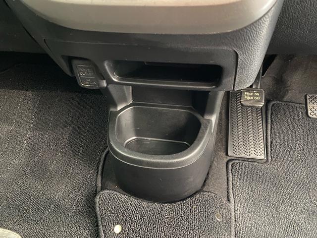 ゼストスパーク ダイナミック　スペシャル　禁煙車　新品タイヤ４本　ナビ　バックカメラ　ＴＶ　Ｂｌｕｅｔｏｏｔｈ接続　ＥＴＣ　盗難防止システム　スマートキー　純正アルミホイール（23枚目）