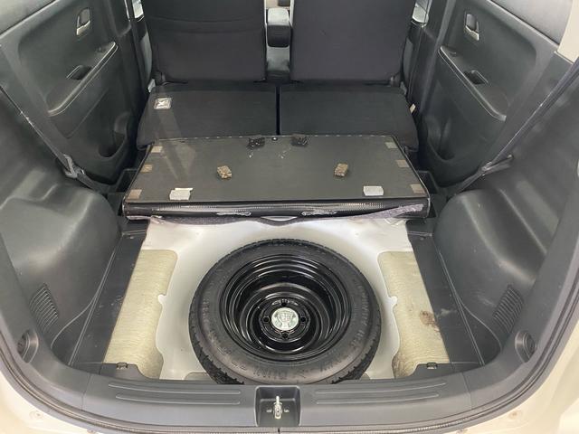 ゼストスパーク ダイナミック　スペシャル　禁煙車　新品タイヤ４本　ナビ　バックカメラ　ＴＶ　Ｂｌｕｅｔｏｏｔｈ接続　ＥＴＣ　盗難防止システム　スマートキー　純正アルミホイール（31枚目）