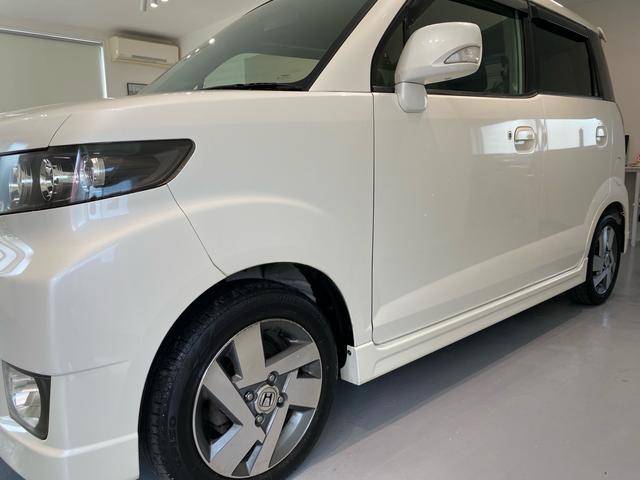 ゼストスパーク ダイナミック　スペシャル　禁煙車　新品タイヤ４本　ナビ　バックカメラ　ＴＶ　Ｂｌｕｅｔｏｏｔｈ接続　ＥＴＣ　盗難防止システム　スマートキー　純正アルミホイール（50枚目）