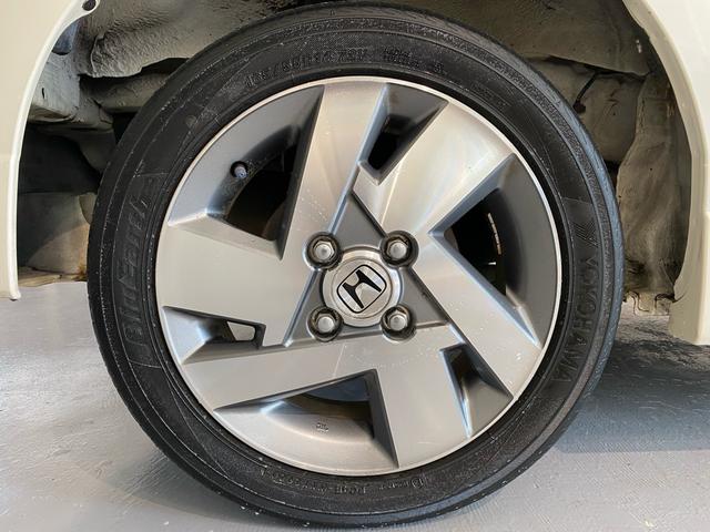 ゼストスパーク ダイナミック　スペシャル　禁煙車　新品タイヤ４本　ナビ　バックカメラ　ＴＶ　Ｂｌｕｅｔｏｏｔｈ接続　ＥＴＣ　盗難防止システム　スマートキー　純正アルミホイール（72枚目）