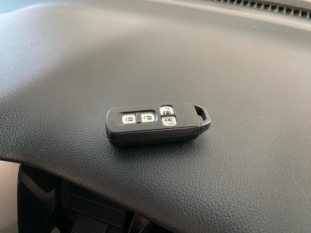 Ｎ－ＢＯＸカスタム Ｇ・ターボパッケージ　全国対応１年保証付き　両側電動スライドドア　ナビ　バックカメラ　ＴＶ　Ｂｌｕｅｔｏｏｔｈ接続　オートライト　アイドリングストップ　盗難防止システム　スマートキー　ＨＩＤ（19枚目）