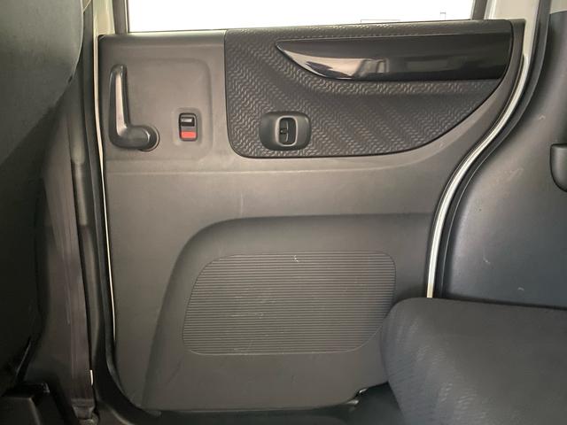 Ｎ－ＢＯＸカスタム Ｇ・ターボパッケージ　全国対応１年保証付き　両側電動スライドドア　ナビ　バックカメラ　ＴＶ　Ｂｌｕｅｔｏｏｔｈ接続　オートライト　アイドリングストップ　盗難防止システム　スマートキー　ＨＩＤ（43枚目）