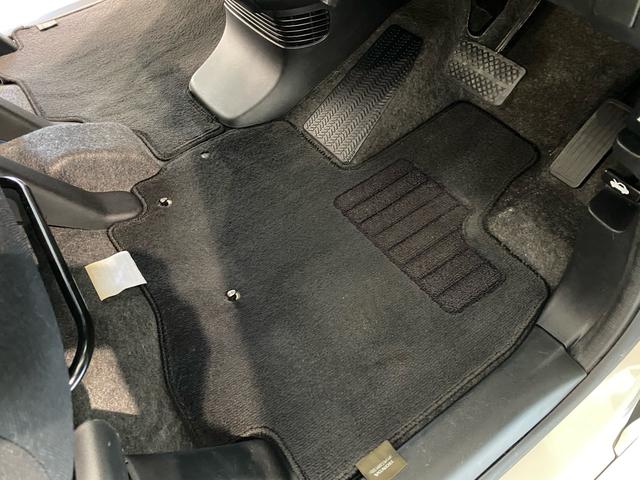 Ｎ－ＢＯＸカスタム Ｇ・ターボパッケージ　全国対応１年保証付き　両側電動スライドドア　ナビ　バックカメラ　ＴＶ　Ｂｌｕｅｔｏｏｔｈ接続　オートライト　アイドリングストップ　盗難防止システム　スマートキー　ＨＩＤ（45枚目）