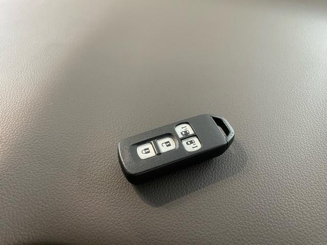 N-BOX G・Lパッケージ 禁煙車 全国対応1年保証付き 両側電動スライドドア ナビ TV バックカメラ ETC アイドリングストップ 盗難防止システム スマートキー 衝突安全ボディ(18枚目)