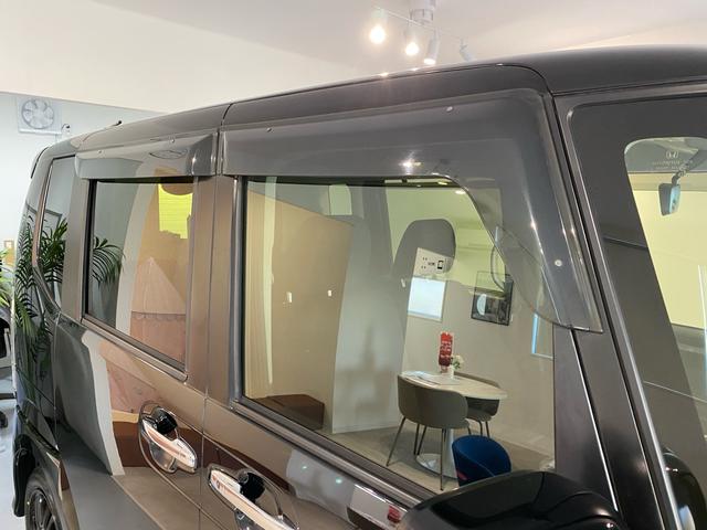 Ｎ－ＢＯＸカスタム Ｇ　ＳＳブラックスタイルパッケージ　禁煙車　新品タイヤ　全国対応１年保証付き　衝突被害軽減システム　両側電動スライドドア　ナビ　ＴＶ　Ｂｌｕｅｔｏｏｔｈオーディオ　アイドリングストップ　盗難防止システム　スマートキー　オート格納ミラー（57枚目）