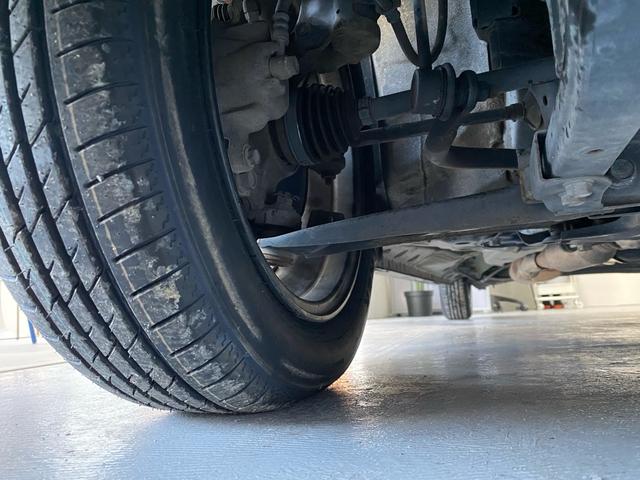 Ｎ－ＢＯＸカスタム Ｇ　ＳＳブラックスタイルパッケージ　禁煙車　新品タイヤ　全国対応１年保証付き　衝突被害軽減システム　両側電動スライドドア　ナビ　ＴＶ　Ｂｌｕｅｔｏｏｔｈオーディオ　アイドリングストップ　盗難防止システム　スマートキー　オート格納ミラー（74枚目）