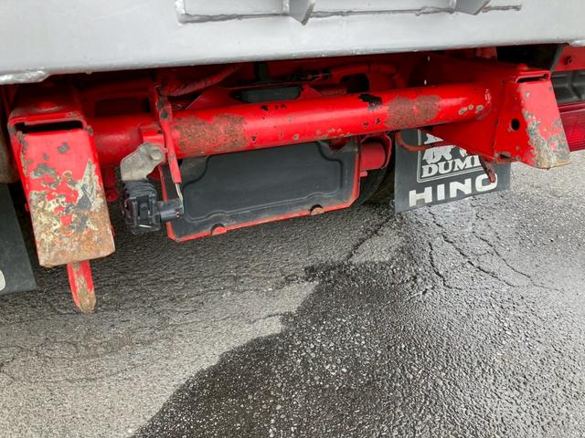 デュトロ 日野　小型深ダンプ　５．２立米　最大積載量３０００ｋｇ　新明和製土砂禁ダンプ　Ｒ３年２月製　５．２立米　最大積載量３０００ｋｇ　リア観音開き　標準十尺４ナンバー仕様（49枚目）