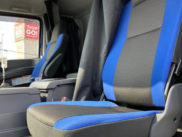 ギガ いすゞ　大型一方開ダンプ　５１×２２　最大積載量９ｔ　新明和製一方開ダンプ　Ｒ４年８月製　５１００×２２００　自動シート　アルミホイール　リアアオリ砂切加工（20枚目）