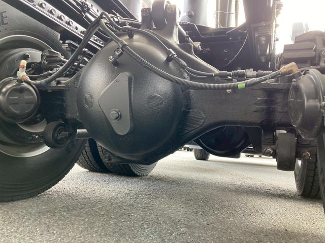 プロフィア 日野 大型 深ダンプ 26.9立米 最大積載9300kg 新明和製深ダンプ R6年8月製 リア片開き リターダー付 アルミホイール 最大積載9300kg 26.9立米 未稼働車(33枚目)