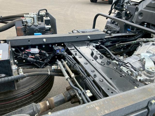 デュトロ 日野 小型 ワイド ローダーダンプ 最大積載3700kg 新明和製ローダーダンプ R4年2月製 ラジコン付 リア丸ピン加工 ワイド幅 最大積載量3700kg(30枚目)