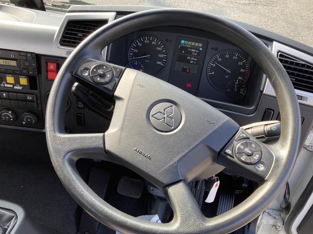 ファイター 三菱ふそう　中型クレーン付ダンプ　最大積載２２５０ｋｇ　タダノ製４段（２．９３ｔ吊）クレーン　Ｒ２年９月製　ラジコン　フックイン　警報型　新明和製一方開ダンプ　Ｒ２年１２月製　自動シート　最大積載量２２５０ｋｇ　標準幅（23枚目）