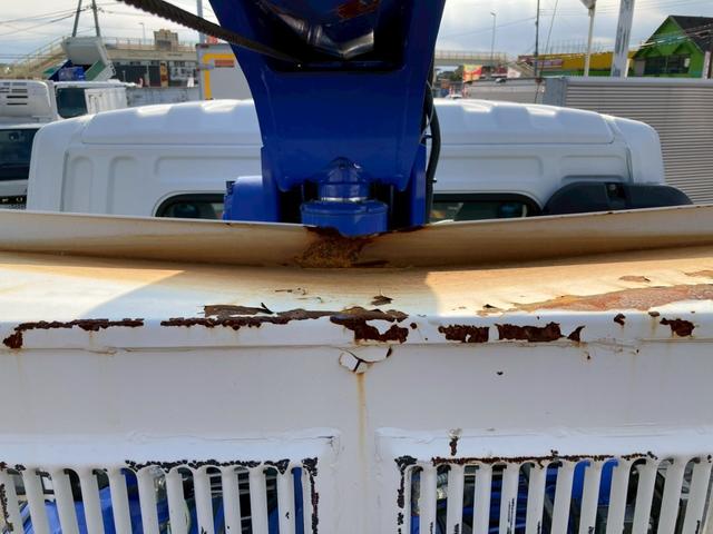 ファイター 三菱ふそう　中型クレーン付ダンプ　最大積載２２５０ｋｇ　タダノ製４段（２．９３ｔ吊）クレーン　Ｒ２年９月製　ラジコン　フックイン　警報型　新明和製一方開ダンプ　Ｒ２年１２月製　自動シート　最大積載量２２５０ｋｇ　標準幅（46枚目）