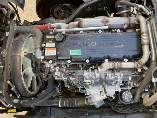 ファイター 三菱ふそう　中型クレーン付ダンプ　最大積載２２５０ｋｇ　タダノ製４段（２．９３ｔ吊）クレーン　Ｒ２年９月製　ラジコン　フックイン　警報型　新明和製一方開ダンプ　Ｒ２年１２月製　自動シート　最大積載量２２５０ｋｇ　標準幅（55枚目）