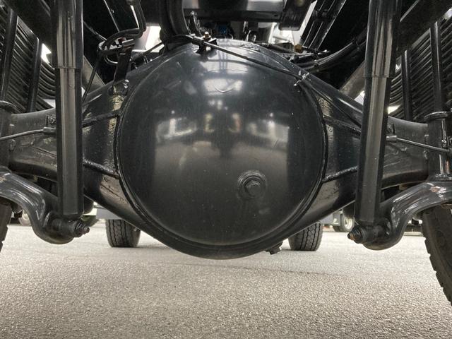 ヒノレンジャー 日野 増トン アームロール 最大積載7900kg 新明和製アームロール R6年10月製 ツインホイスト ハイルーフ アルミホイール 未稼働車(12枚目)