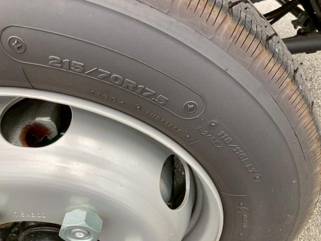 デュトロ 日野 小型 アルミウイング 最大積載3450kg 日本フルハーフ製アルミウイング R6年7月製 ワイド超ロングボディー ラッシングレール1段 セイコーラック2個 引き出しフック6個 最大積載量3450kg 未稼働車(35枚目)